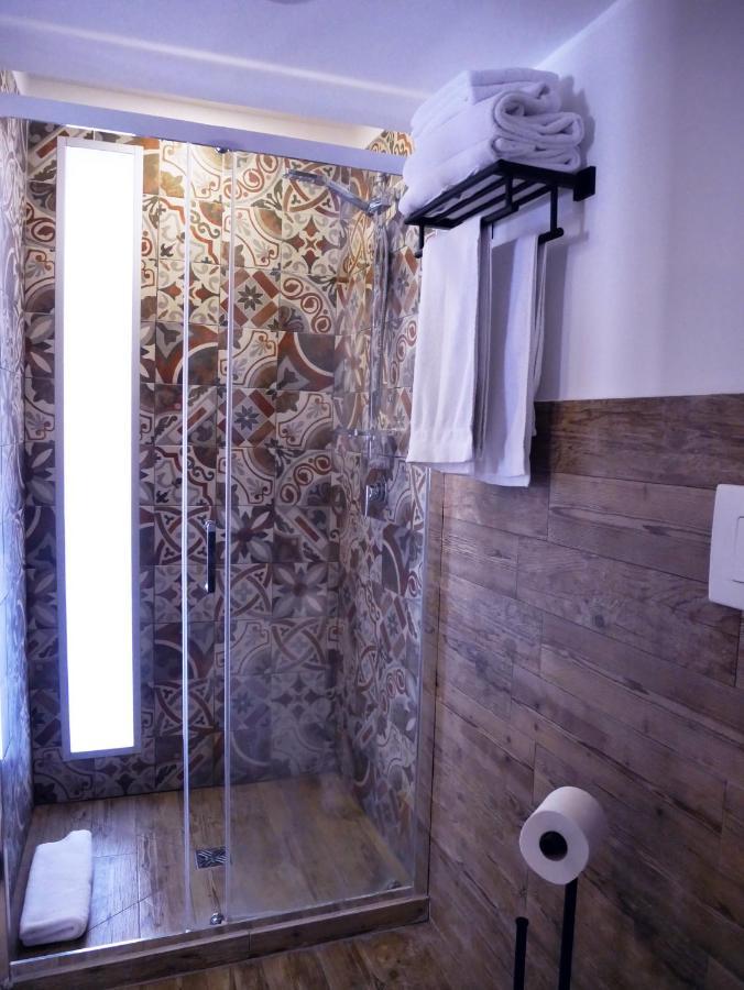 Ninetti Guest House - Apt Centro Storico CTA Exterior foto
